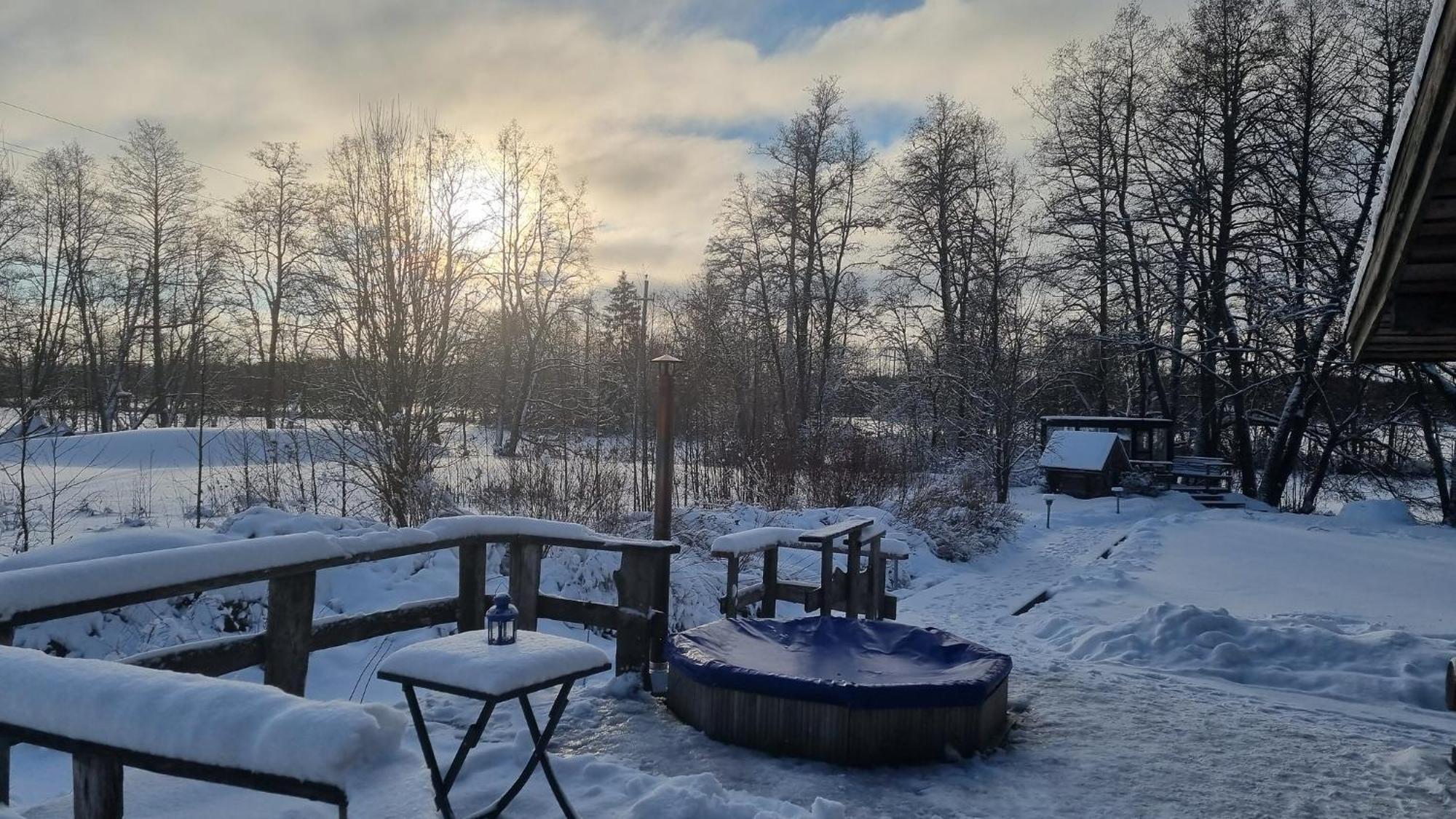 Villa Kivikoski Pyhtaa Exteriér fotografie