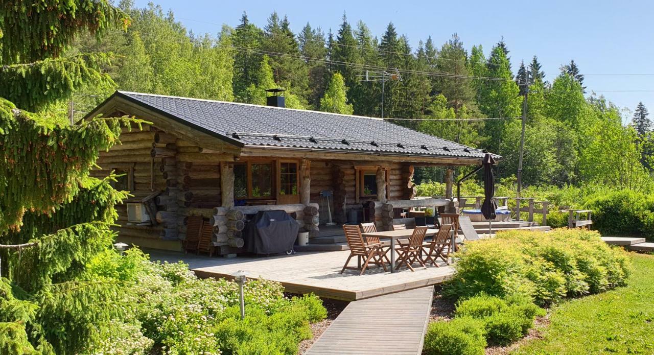 Villa Kivikoski Pyhtaa Exteriér fotografie